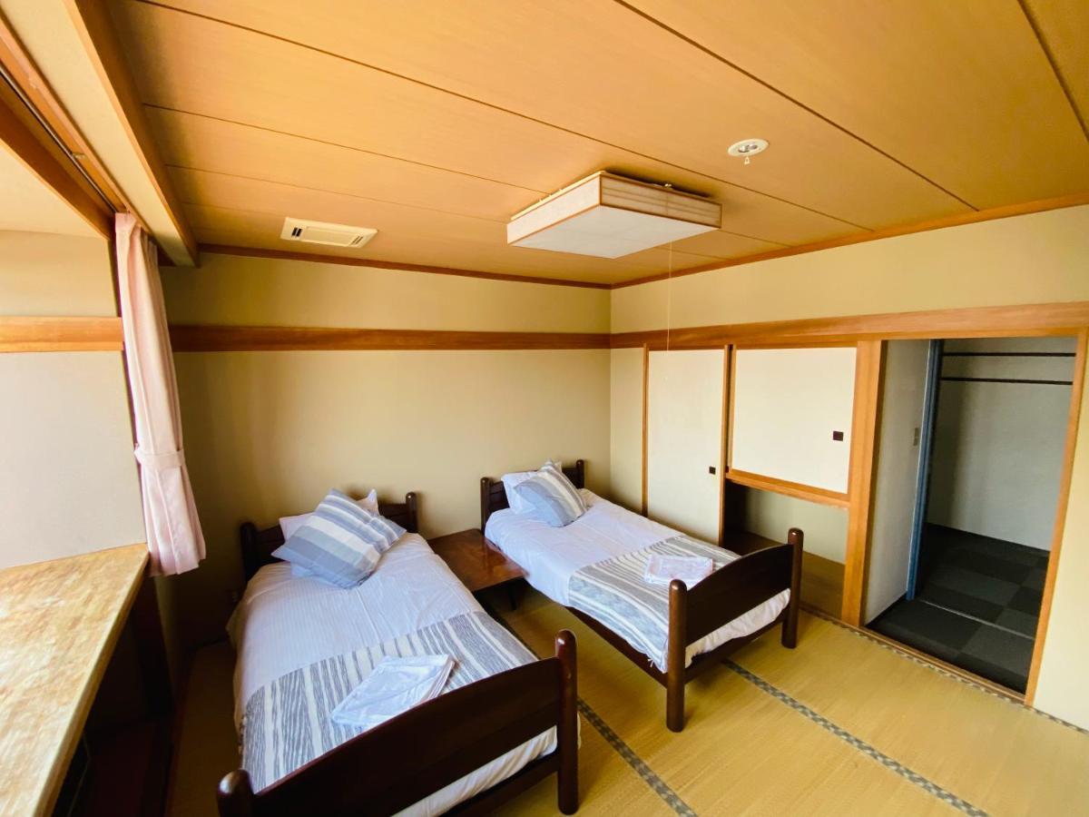 Red Fox Lodge Myoko Exterior photo