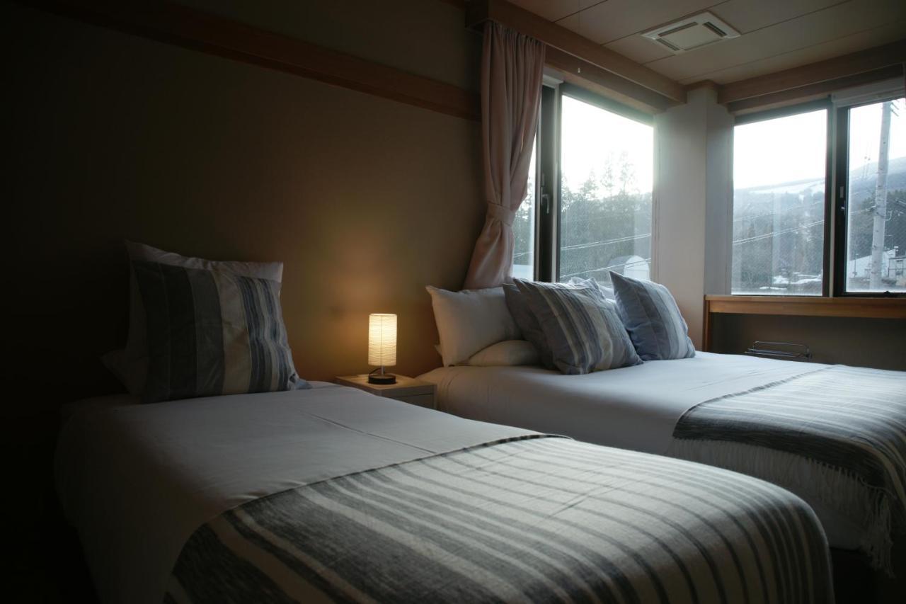 Red Fox Lodge Myoko Exterior photo